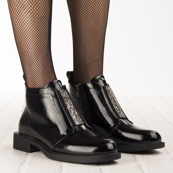 Eleganckie Botki lakierowane S.Barski HY52-506 czarne ocieplone