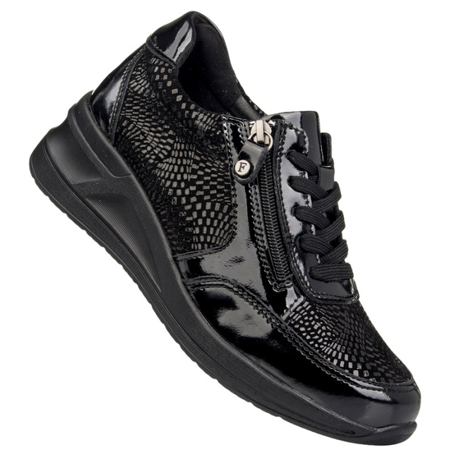 Czarne Półbuty na koturnie damskie Filippo DP6352/24 BK skórzane