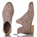 Beżowe ażurowe botki zamszowe Potocki 12664BG z dziurkami