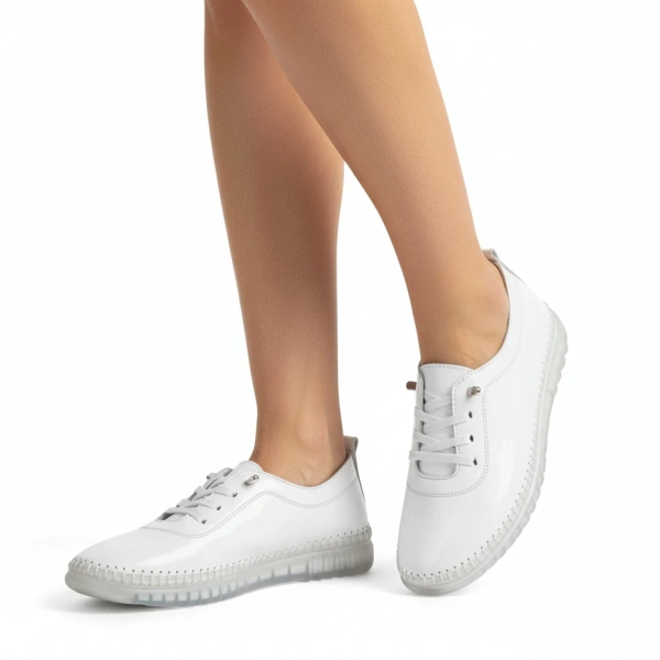 Białe półbuty skórzane T. Sokolski 303 WHT wiązane buty damskie