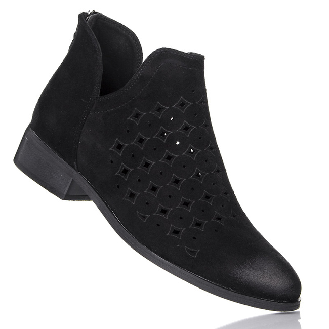 Czarne ażurowe botki zamszowe Potocki 12664 BK z dziurkami