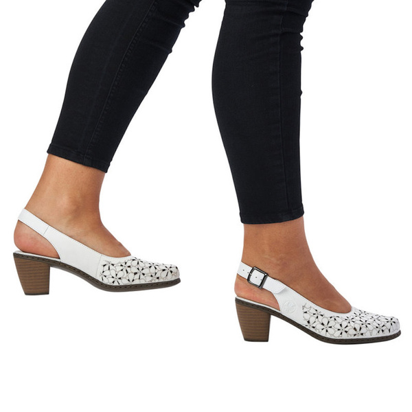 Sandały skórzane Rieker 40981-80 white