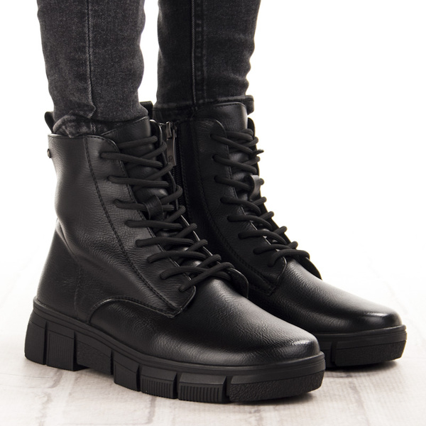 Czarne Botki damskie Potocki 19319BK czarne na grubej podeszwie