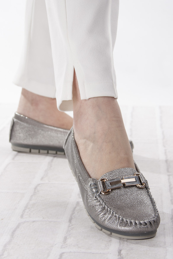 Srebrne mokasyny damskie D&A Barski LR51-546 pewter skórzane