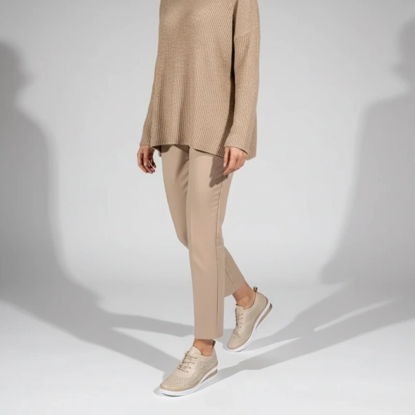 Ażurowe półbuty na koturnie T. Sokolski AMI W26-150 BEIGE beżowe skórzane