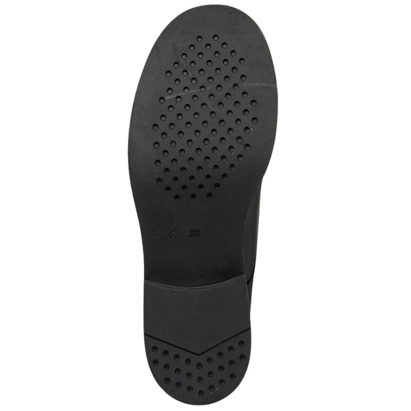 Czarne Półbuty damskie wiązane Venezia V472-01502-01BLA skórzane glany