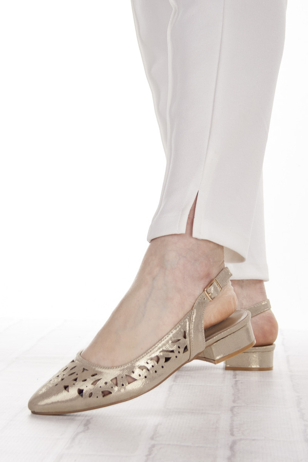 Sandały płaskie damskie T. Sokolsk L25-341 LTGOLD złote ażurowe