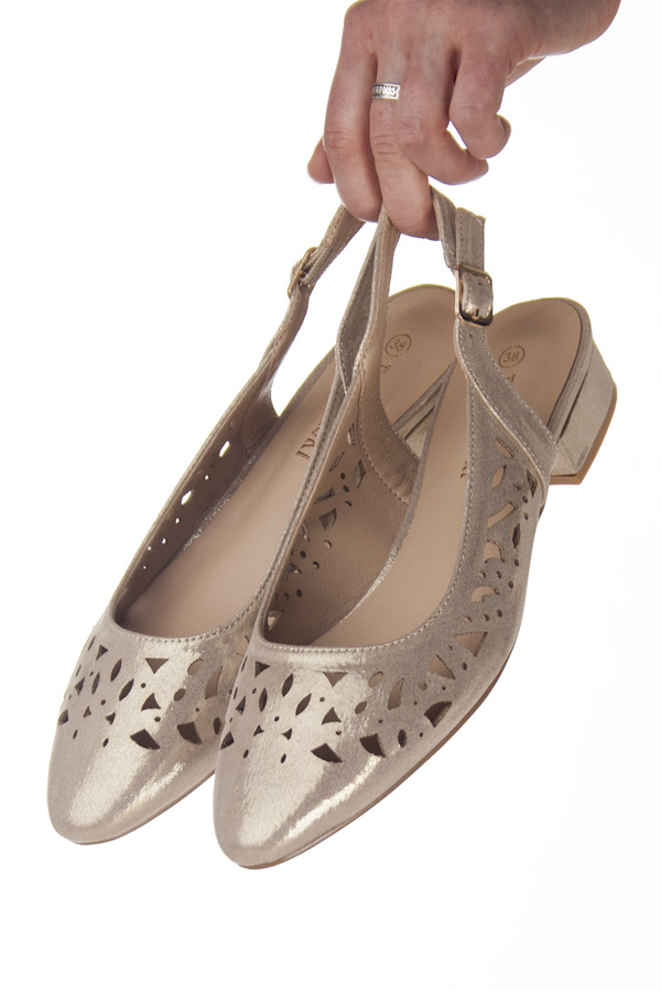 Sandały płaskie damskie T. Sokolsk L25-341 LTGOLD złote ażurowe