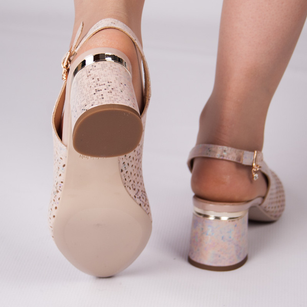 Sandały Sala 9842 1169 złoty skóra