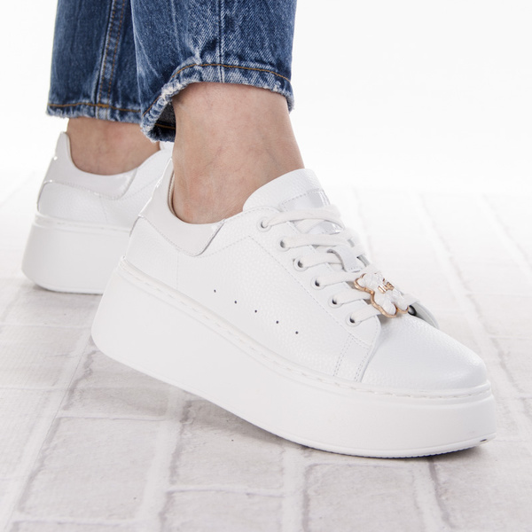 Sneakersy na platformie Vinceza 66641 białe