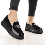 Lakierowane mokasyny damskie Filippo DP7216/25 BK czarne z ozdobą