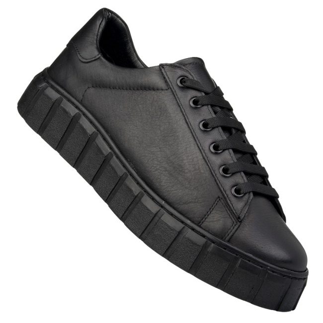 Skórzane półbuty na platformie T.Sokolski J25-403 czarne wiązane