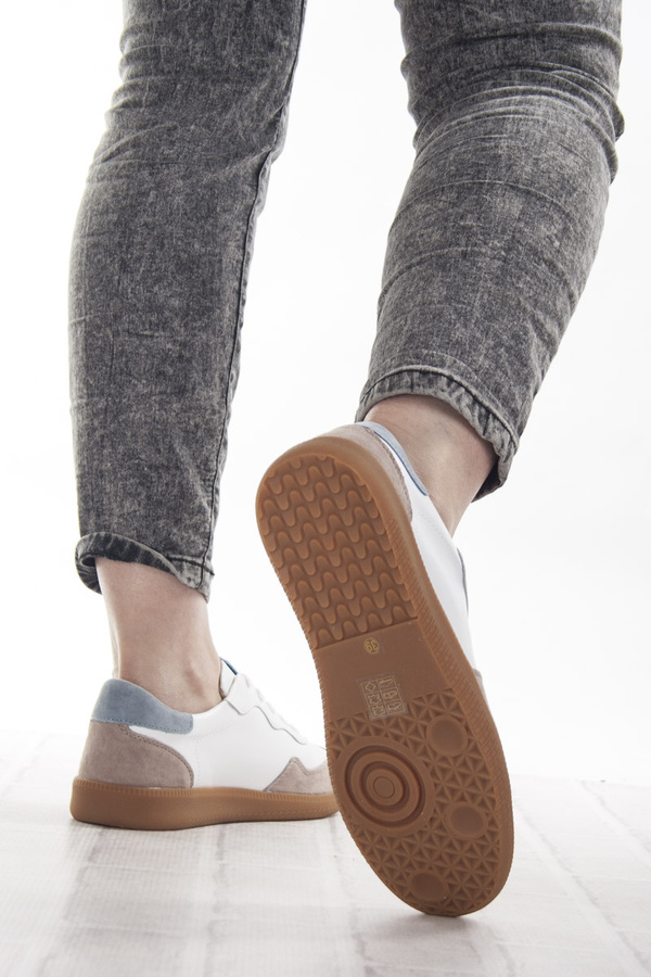 Białe sneakersy damskie skórzane T. Sokolski 224 WH/BLUE sportowe 