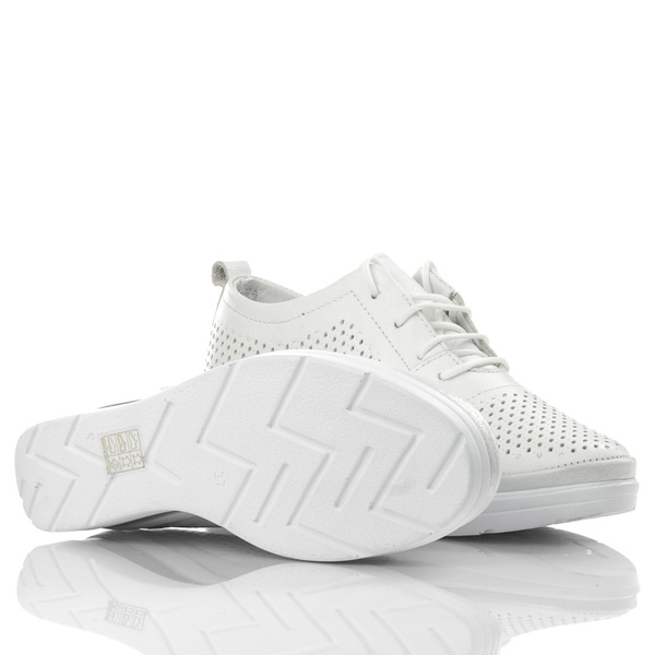 Białe półbuty ażurowe na koturnie T. Sokolski AMI W26-150 skórzane