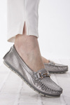 Srebrne mokasyny damskie D&A Barski LR51-546 pewter skórzane