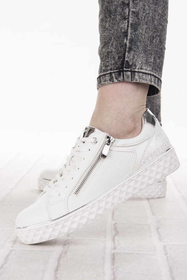 Sneakersy Marco Tozzi 23709-41 white/silver wiązane białe