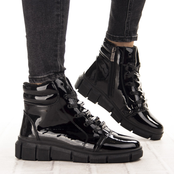 Lakierowane Trzewiki damskie T.Sokolski Z25-250 czarne skórzane ocieplone