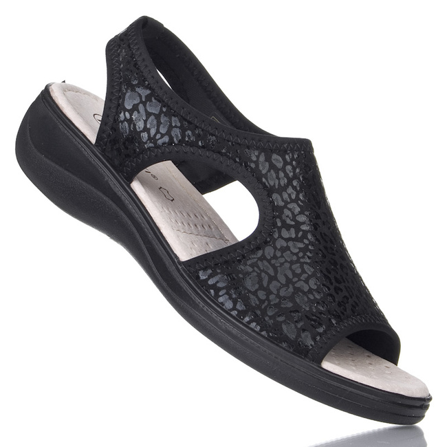 Czarne sandały materiałowe damskie Potocki 90394 BK wsuwane platforma