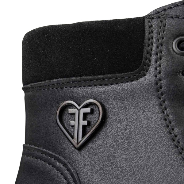 Czarne Botki na platformie damskie Filippo DBT7128/25 BK skórzane