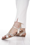 Złote płaskie sandałki damskie S. Barski 022 LT. GOLD casual