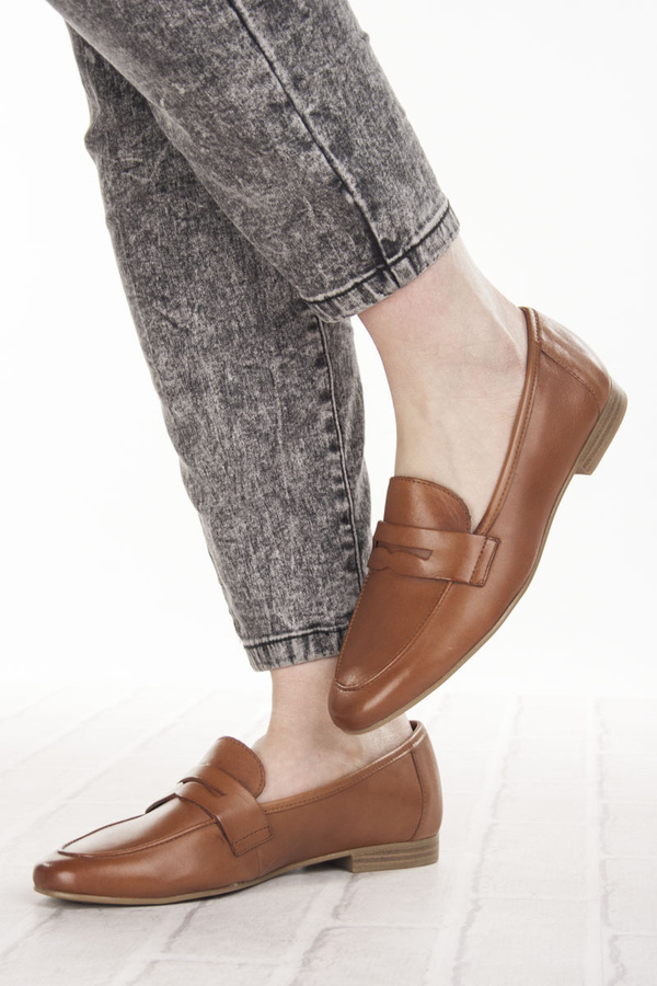 Brązowe Loafersy skórzane Marco Tozzi 24218-42 cognac lekkie wygodne