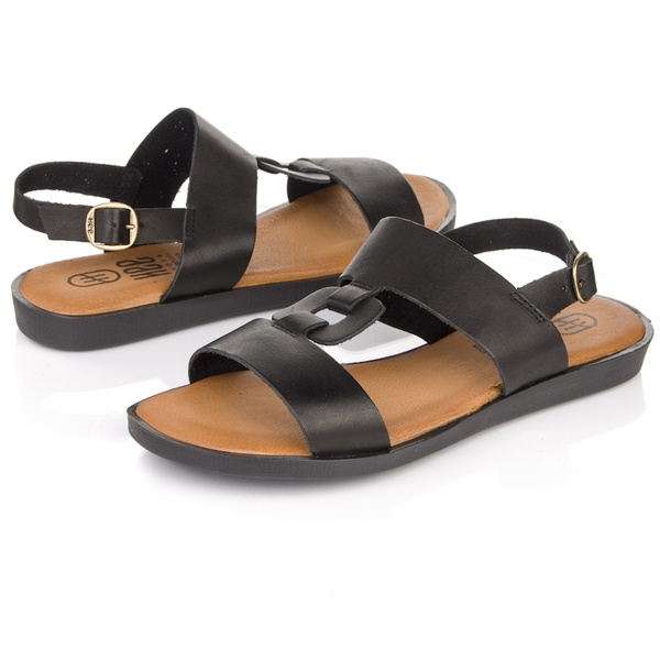 Sandały płaskie damskie skórzane Hee 24364 czarne casual