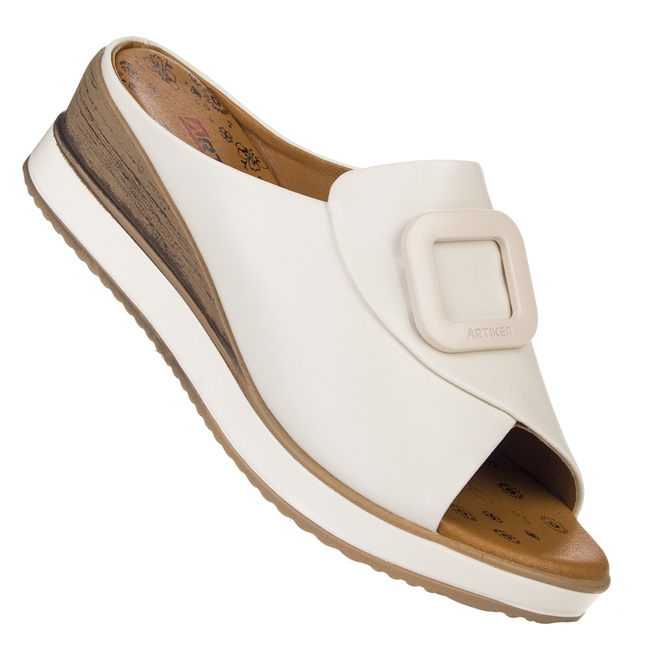 Beżowe klapki na koturnie damskie Artiker 56C2145 BEIGE skórzane