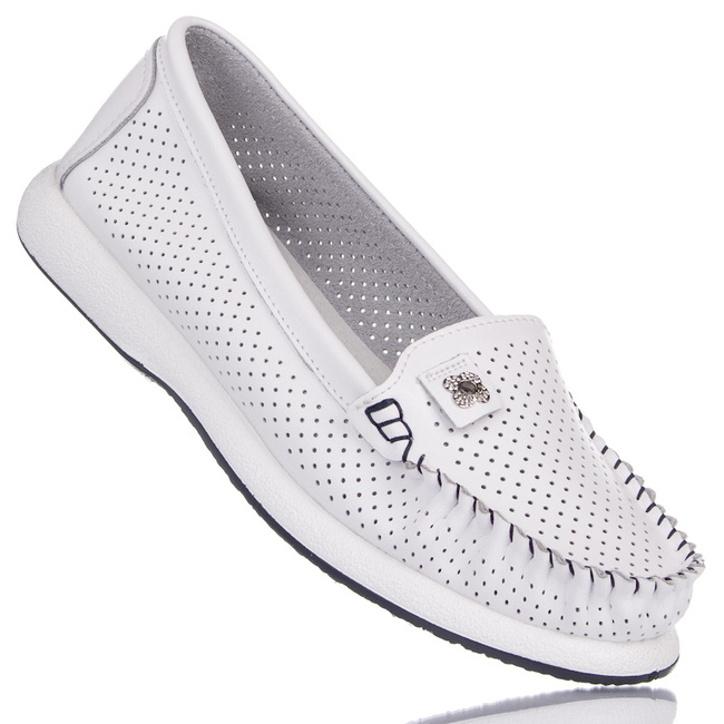 Białe mokasyny ażurowe damskie Barski 673 white/navy skórzane