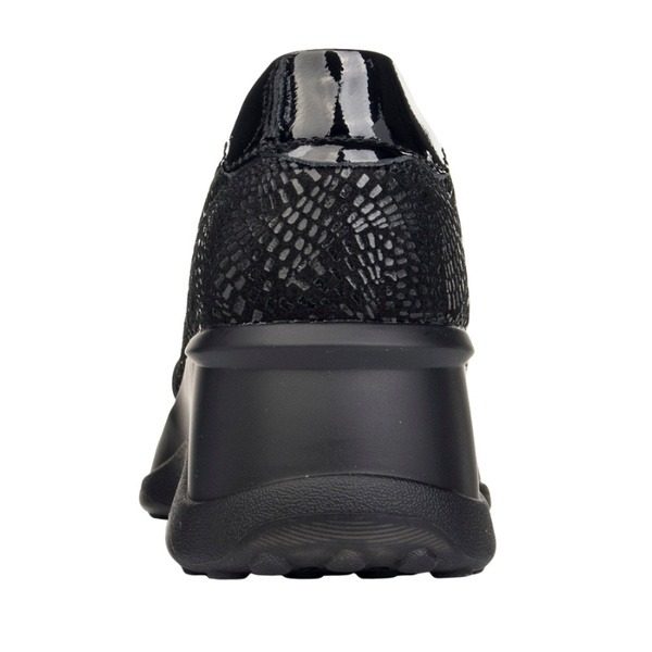 Skózane półbuty damskie na koturnie Filippo DP6473/25 BK PT dwa zamki