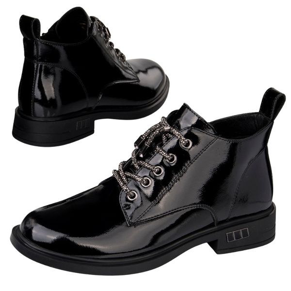 Lakierowane Botki wiązane D&A S.Barski MR52-144 czarne skórzane