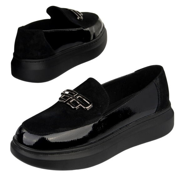 Lakierowane mokasyny damskie Filippo DP7216/25 BK czarne z ozdobą