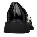 Lakierowane lordsy damskie Filippo DP6928/25 BK WH czarne z ozdobą