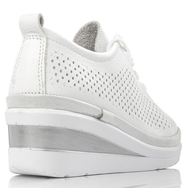 Białe półbuty ażurowe na koturnie T. Sokolski AMI W26-150 skórzane