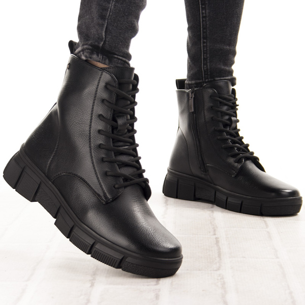 Czarne Botki damskie Potocki 19319BK czarne na grubej podeszwie