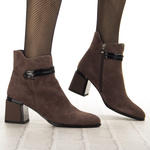 Botki damskie na obcasie S.Barski CR52-650 brown brązowe skórzane