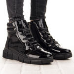 Lakierowane Trzewiki damskie T.Sokolski Z25-250 czarne skórzane ocieplone