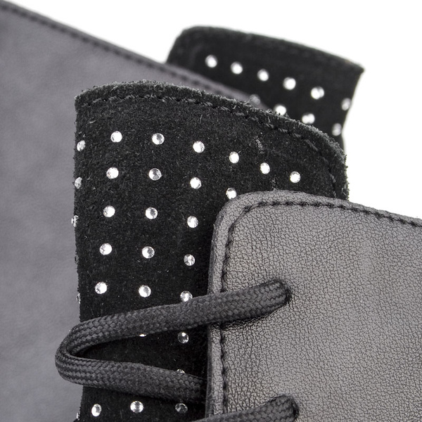 Botki damskie skórzane wiązane Filippo DBT4747/25 BK D czarne