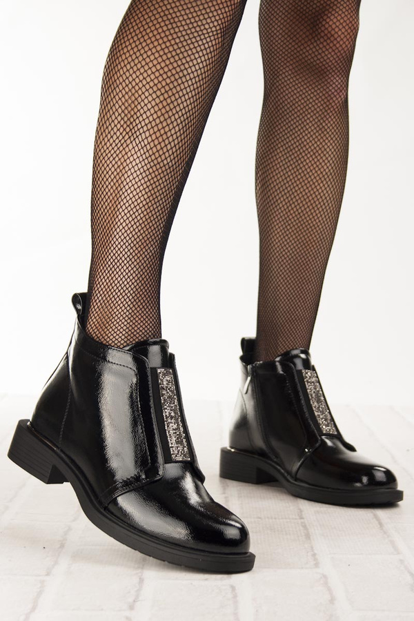 Eleganckie Botki lakierowane S.Barski HY52-506 czarne ocieplone