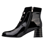 Lakierowane Botki damskie D&A S.Barski MR52-144 czarne skórzane