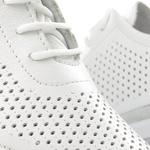 Białe półbuty ażurowe na koturnie T. Sokolski AMI W26-150 skórzane