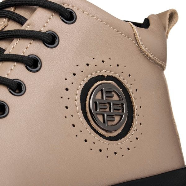 Beżowe Botki na platformie damskie Filippo DBT4215/25 TP skórzane