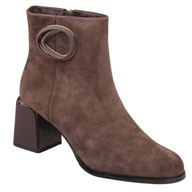 Zamszowe Botki na słupku damskie Artiker 57C0017 brązowe skórzane