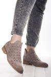 Beżowe ażurowe botki zamszowe Potocki 12664BG z dziurkami