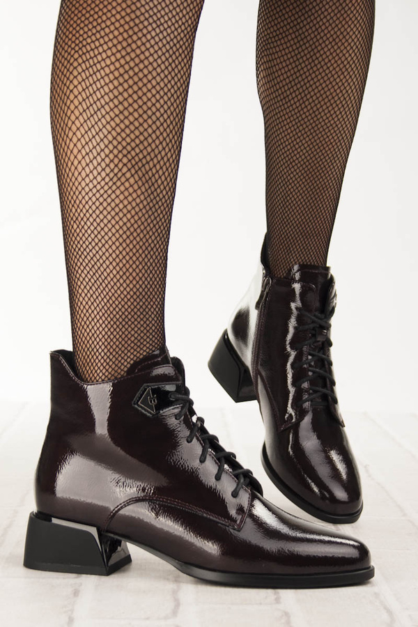 Eleganckie skórzane botki damskie Artiker 57C1119 bordowe ocieplone