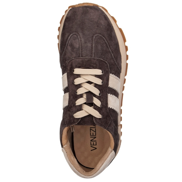 Brązowe sneakersy zamszowe Venezia V408-00395 z paskami naturalna skóra
