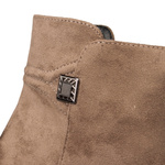 Zamszowe botki damskie Potocki 12743KH beżowe ocieplone wygodne