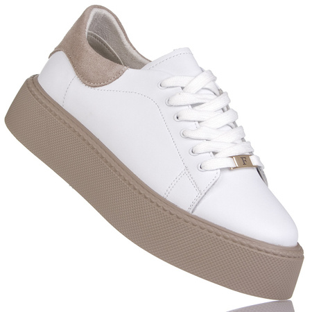 Białe sneakersy damskie Filippo DP6119/25 WH skórzane na platformie
