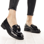 Czarne półbuty z ozdobą S Barski 319A damskie buty lakierowane