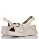 Sandały na koturnie damskie beżowe T. Sokolski L25-248 beige