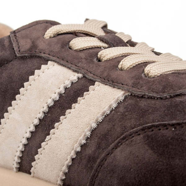 Brązowe sneakersy zamszowe Venezia V408-00395 z paskami naturalna skóra